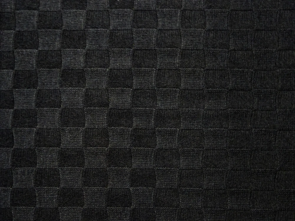 Úplet čierny s angorou "obdĺžniky" 