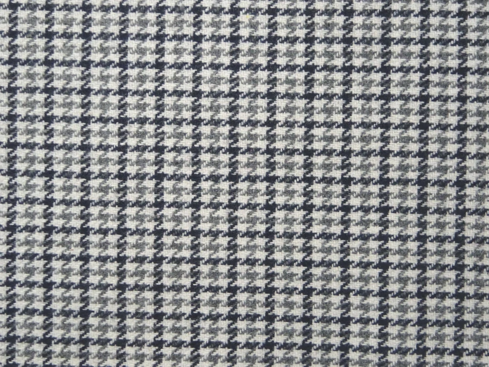 Kostýmovka s vlnou "bielo-sivé Pepito" 