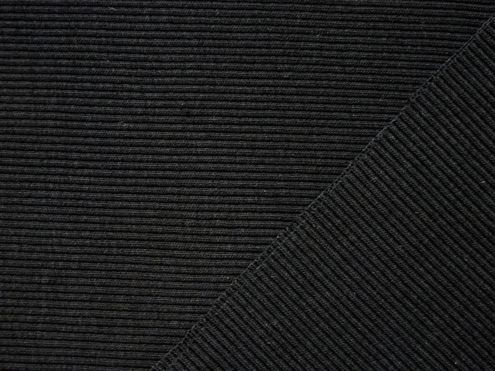 Náplet vrúbkovaný "čierny" 