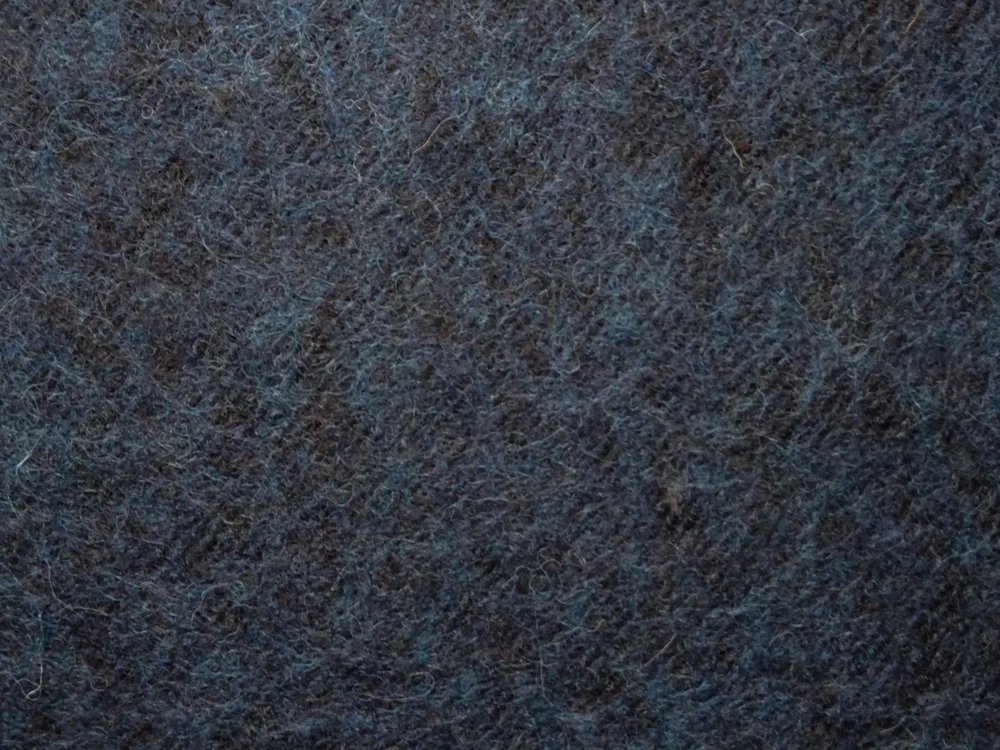 Svetrovina s vlnou čierna "modrý melír"