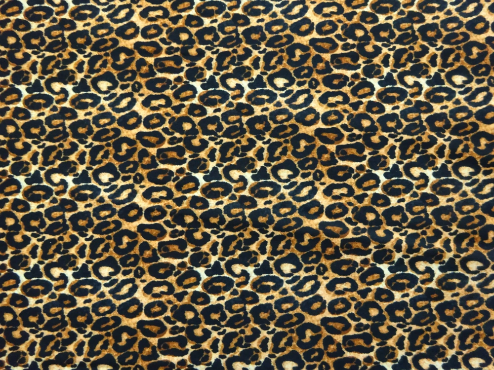 Šatovka Edita hnedo-čierna "leopard" - Slovenská tlač