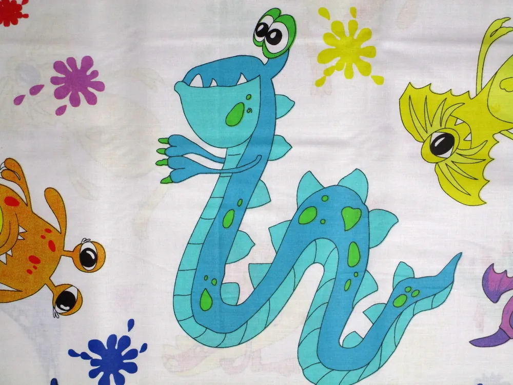 Bavlna biela "farebné príšerky"