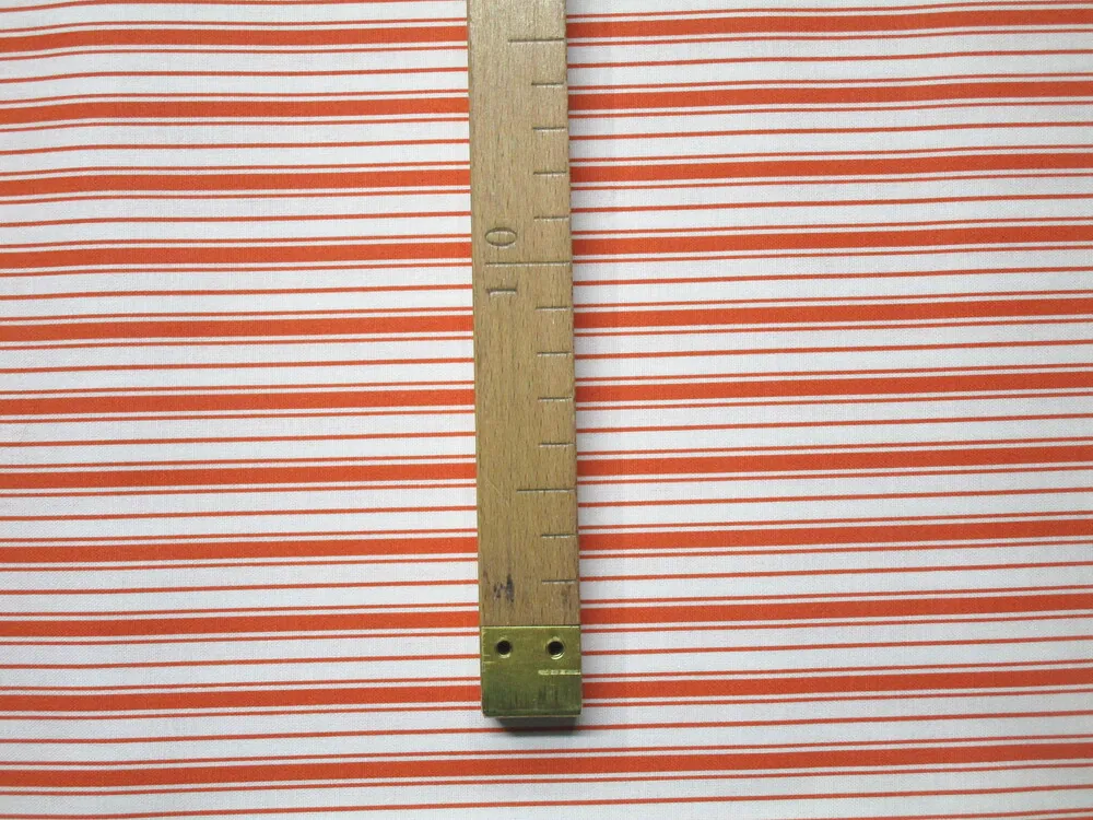 Bavlna biela "pomarančové pásiky" 