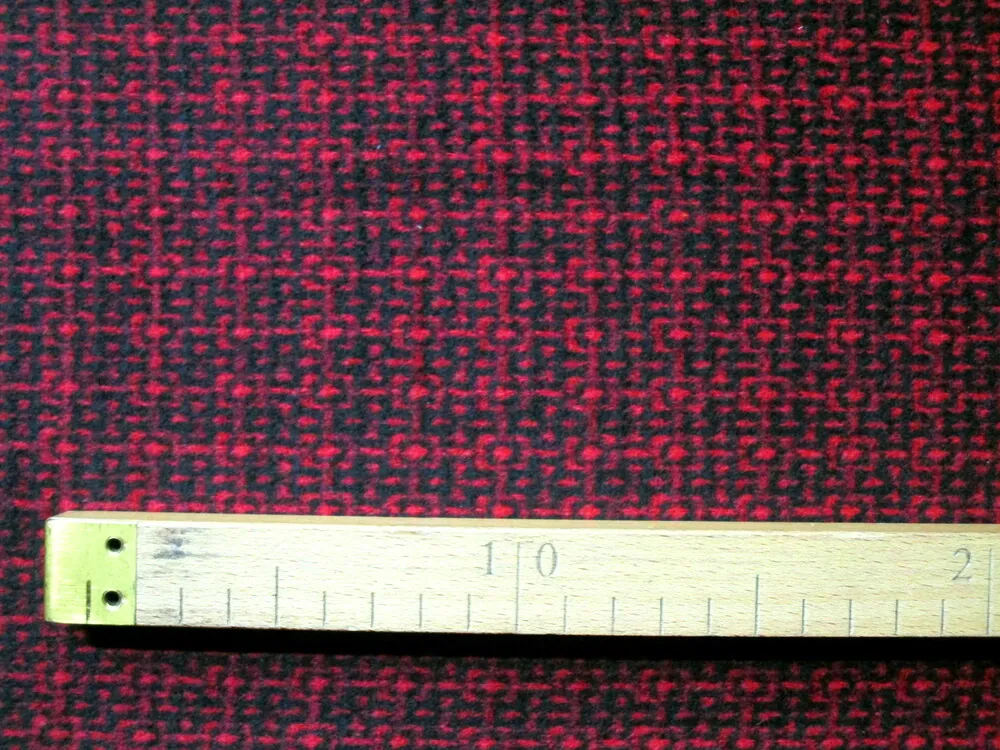 Kabátovina "červeno - čierna" - zbytok 