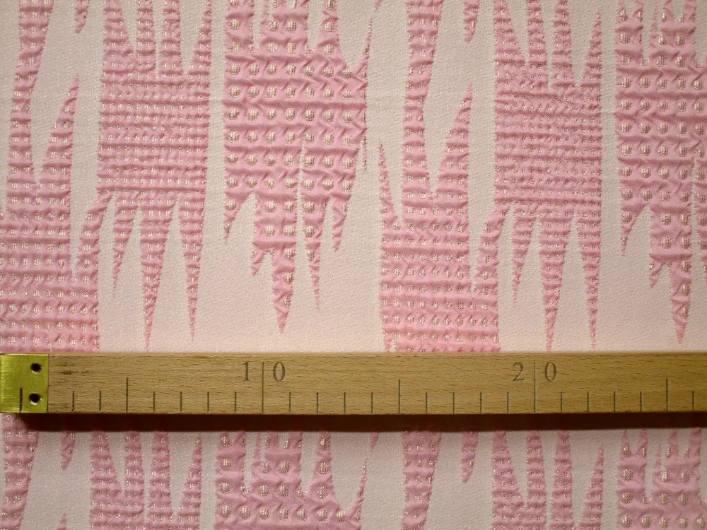 Žakard ružový "ružovo-zlatý vzor" 