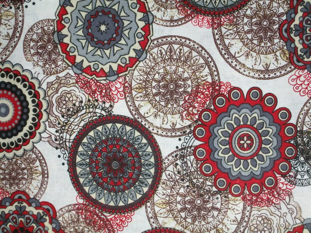 Bavlna biela "červeno-hnedo-sivá mandala"