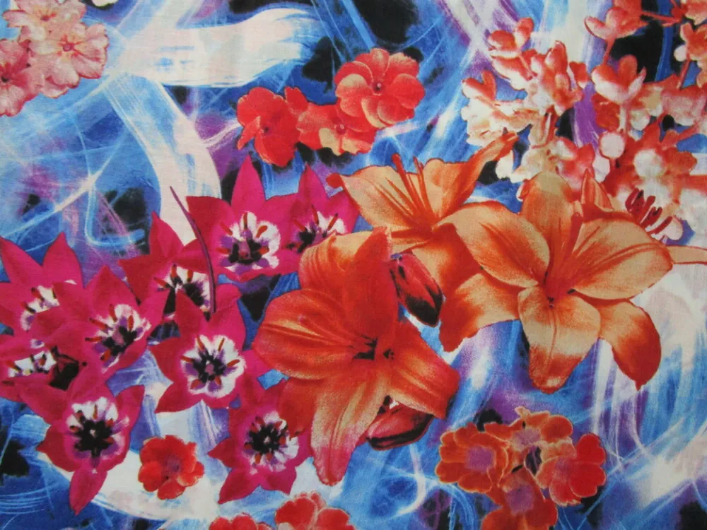 Šatovka bielo-fialovo-modrá "kvety" - zbytok 