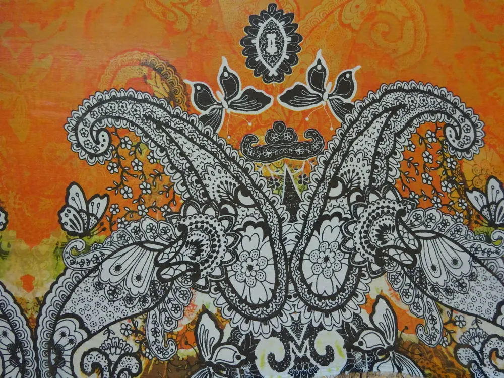 Šifón Evelína "ornamenty, motýl" - bordúra 