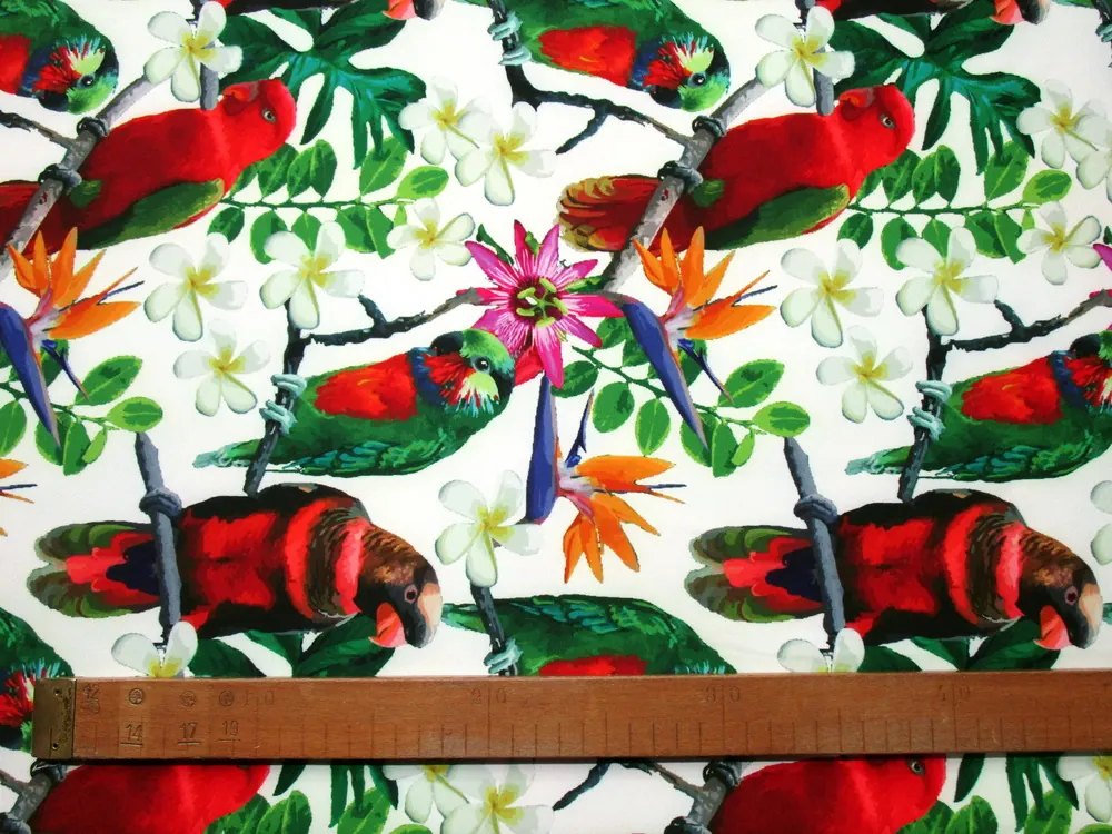 Šatovka maslová "papagáj, kvety"