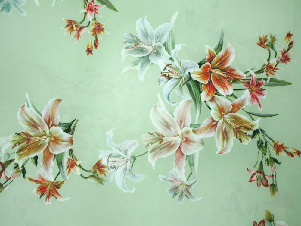 Hodváb zelený "kvety" 