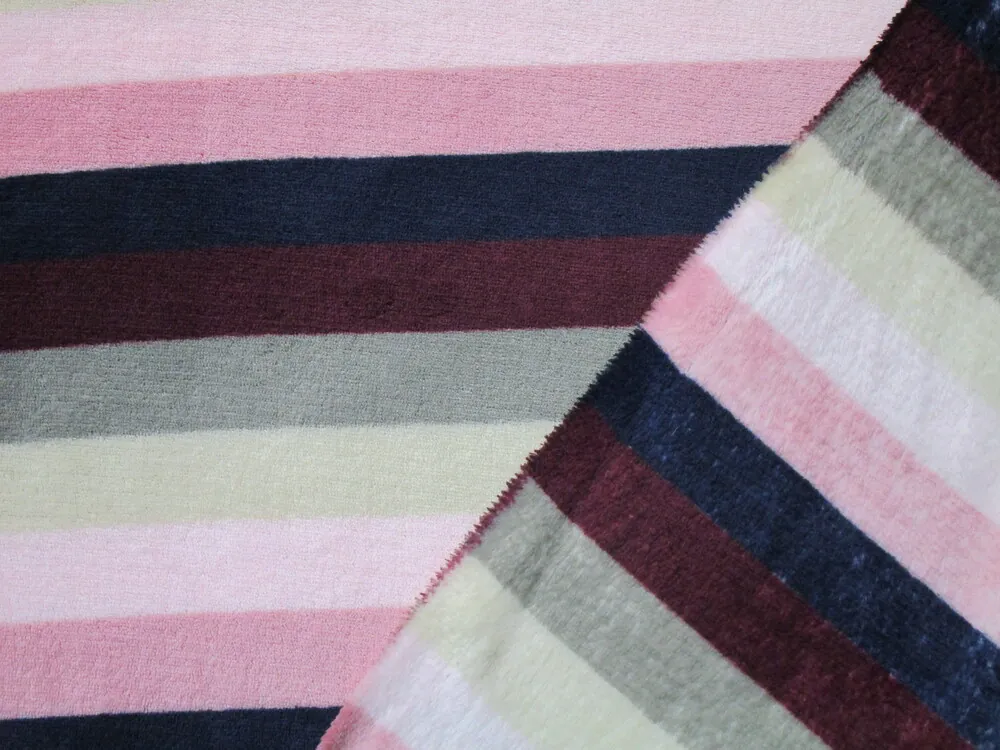 Fleece "farebný pásik"