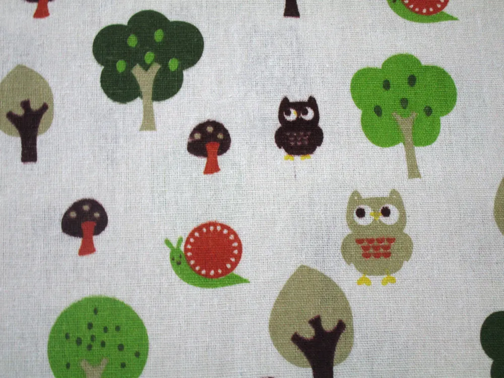 Poťahovka maslová "stromy, sovy, slimáky, hríby"