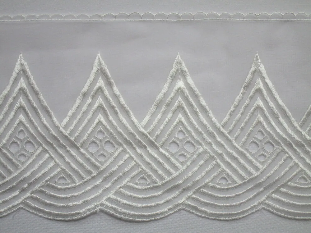 Borta biela na šifóne "špice"