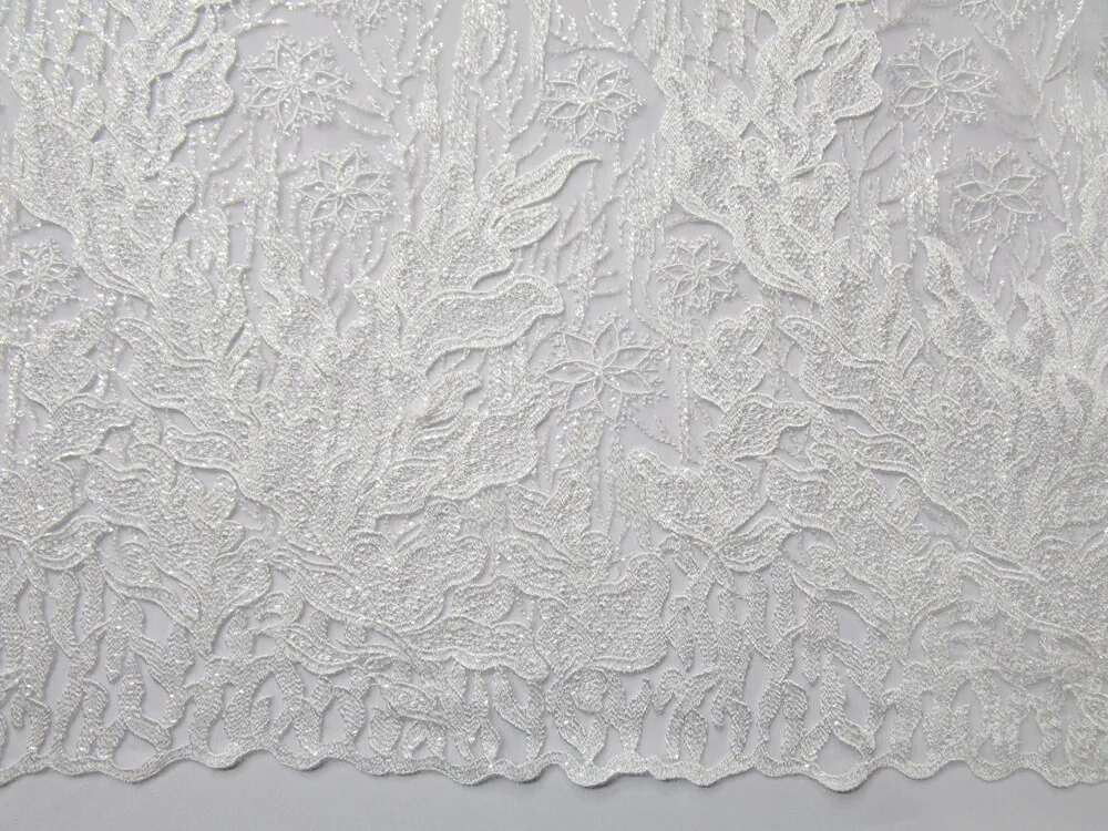 Vyšívaný tyl biely "kvety" - bordúra 
