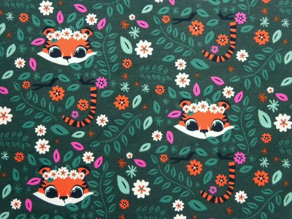 Úplet tmavozelený "tigrík" 