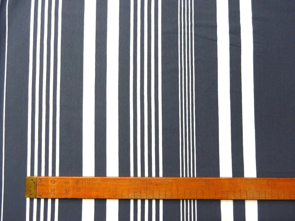 Úplet biely "sivý pásik" 