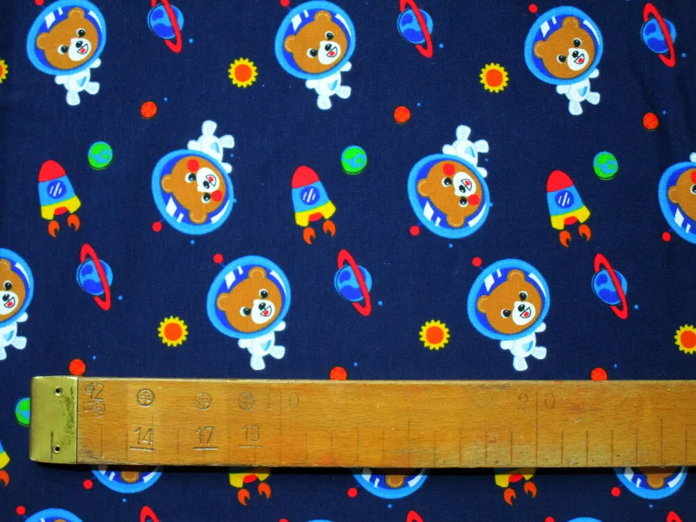 Úplet tmavomodrý "macko vo vesmíre" 