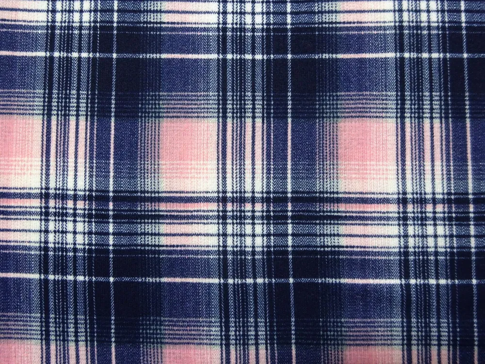 Úplet s angorou smotanovo-ružovo-modrý "káro"