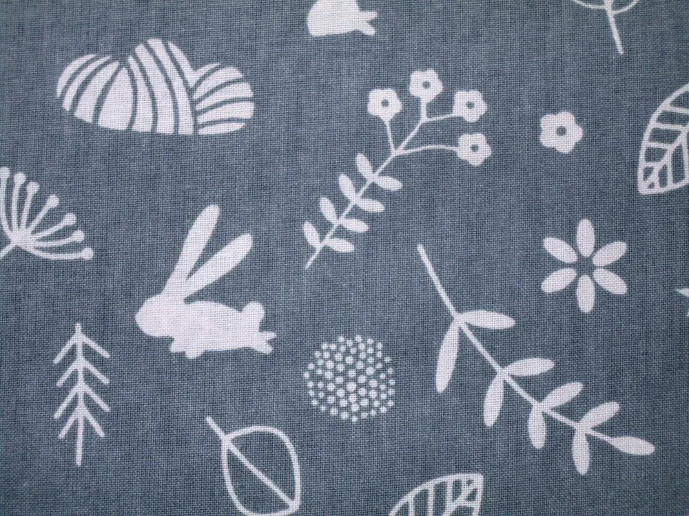 Bavlna sivo-modrá "lesné zvieratká" 