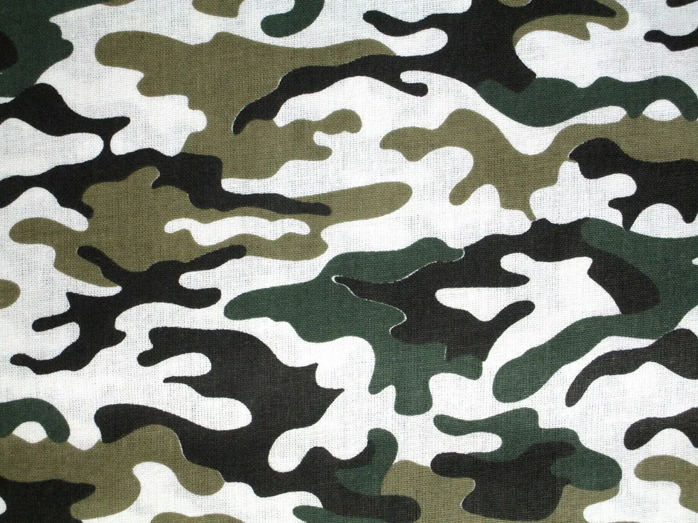 Bavlna biela "béžovo-zeleno-čierny maskáč"