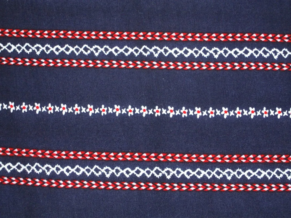 Šatovka tmavomodrá "kvety, pásiky" 