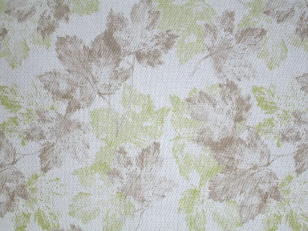 Poťahovka biela "zelené a hnedé listy" - digitálna tlač