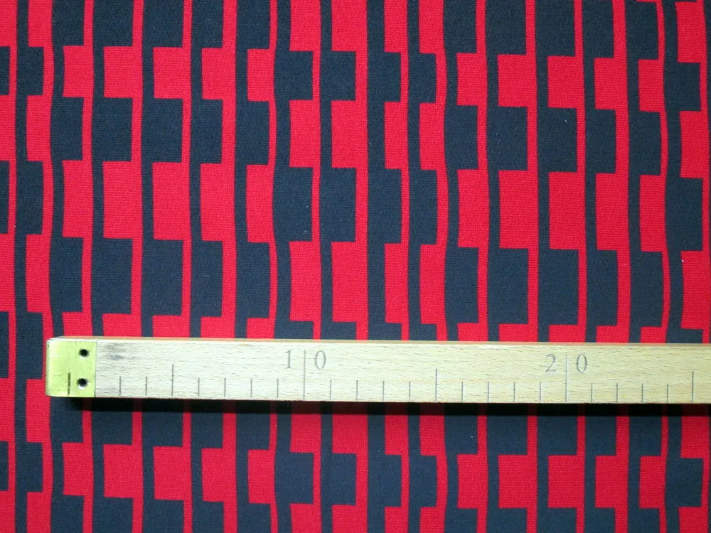 Teplákovina červená "čierny vzor"