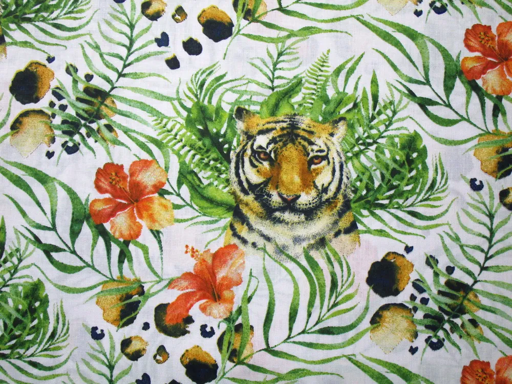 Bavlna biela "tiger, listy, kvety"