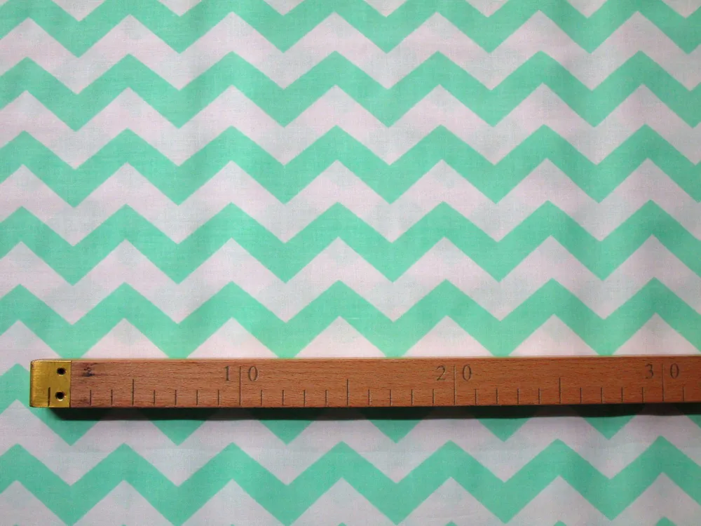 Bavlna biela "mintový cik-cak" 