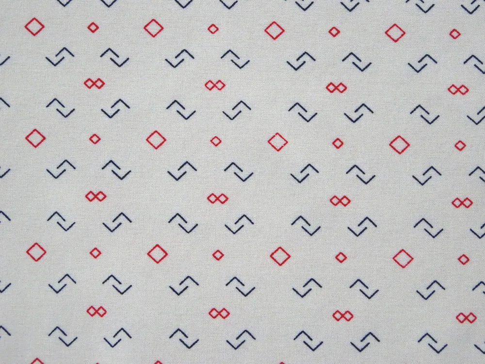 Šatovka s hodvábom smotanová "červeno-tmavomodrý vzor" 