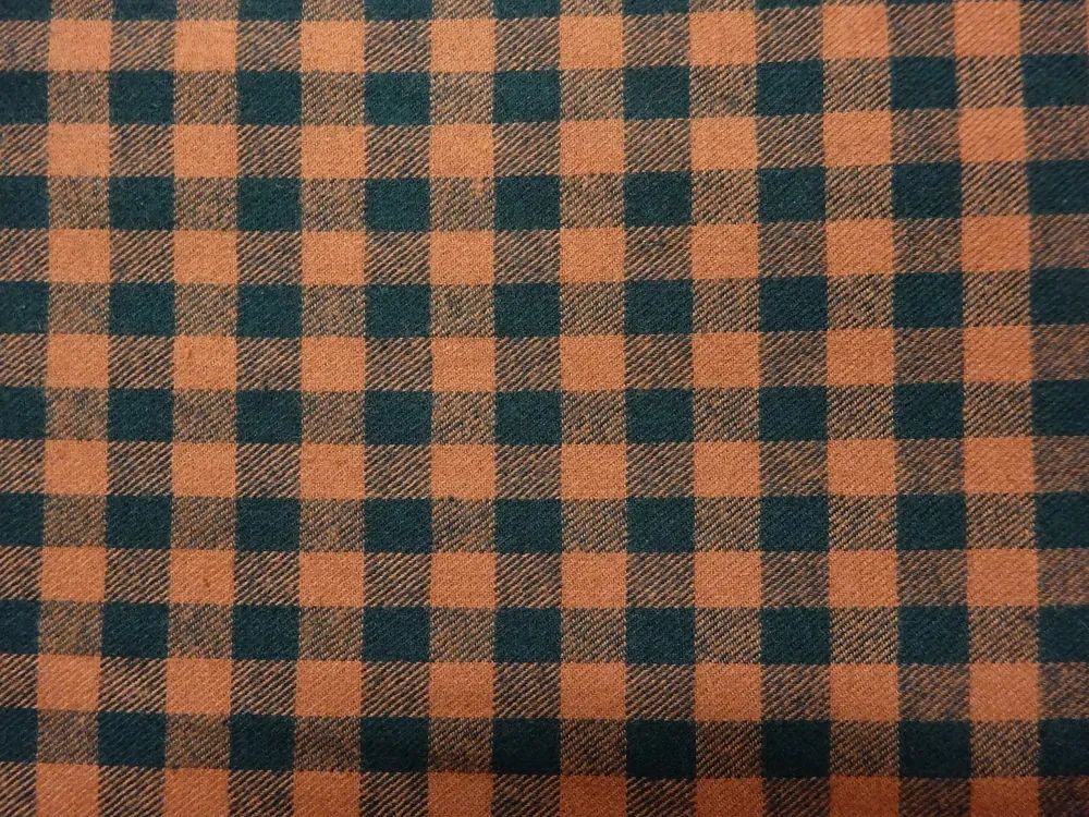 Flanel tkaný "hnedo-čierna malá kocka" 