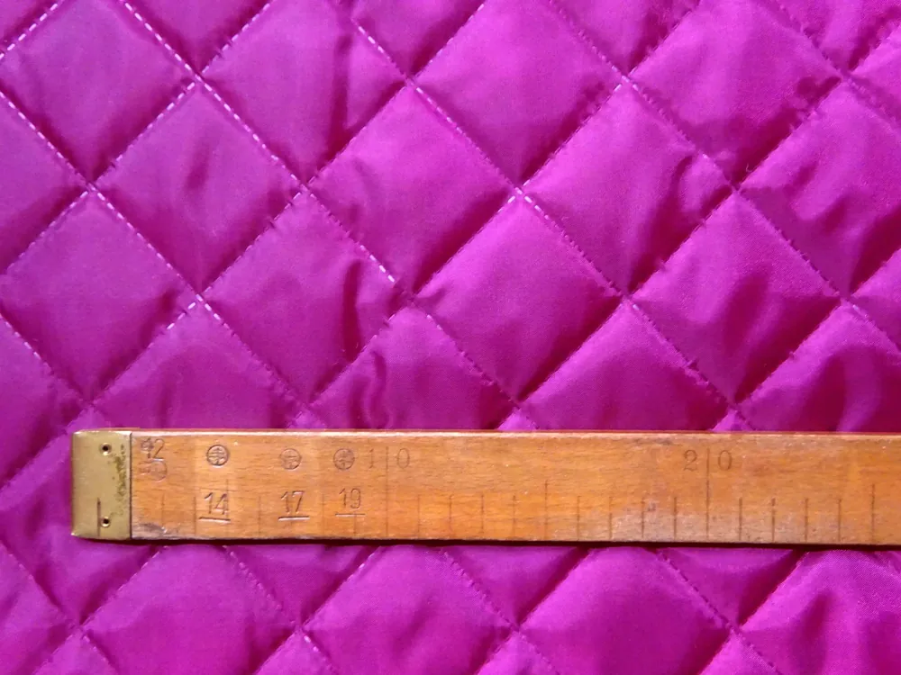 Podšívka zateplená "vínová" 