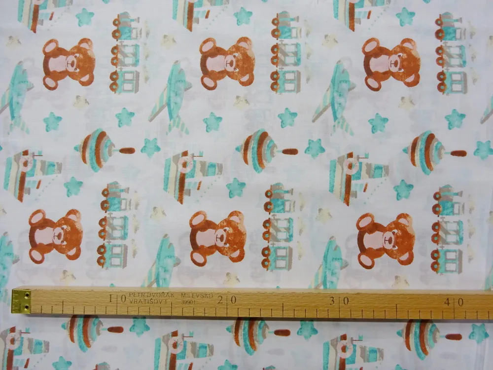 Bavlna biela "macko, hračky" 