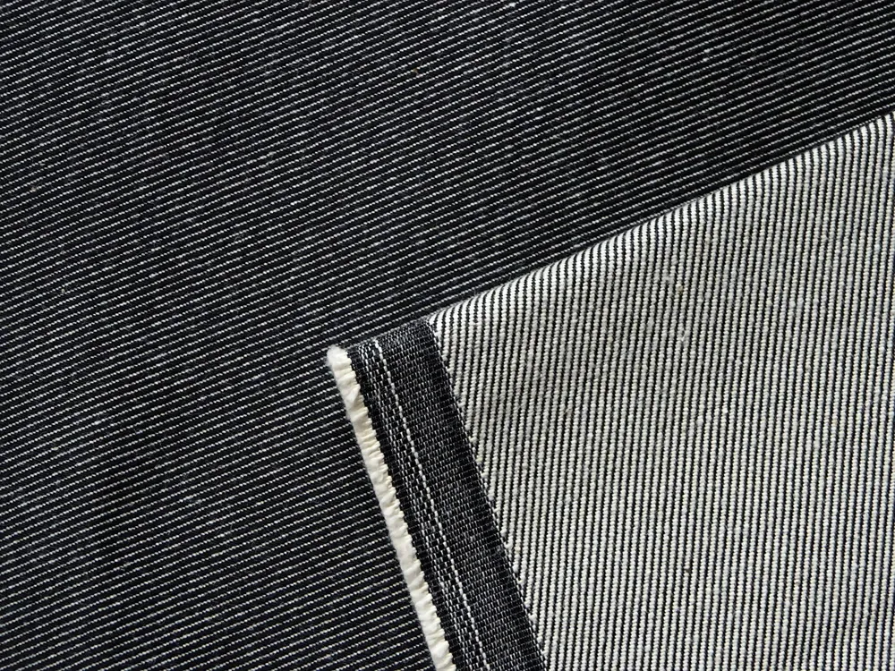 Riflovina čierna "biely pásik" 