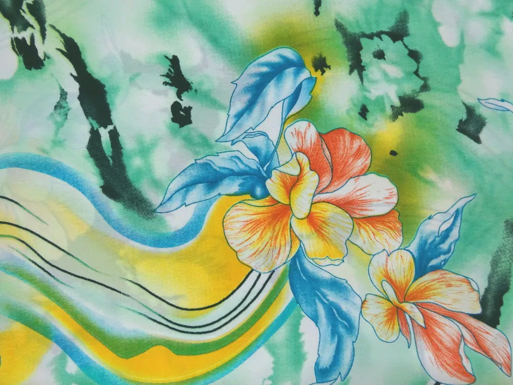 Šatovka zelená "kvety"