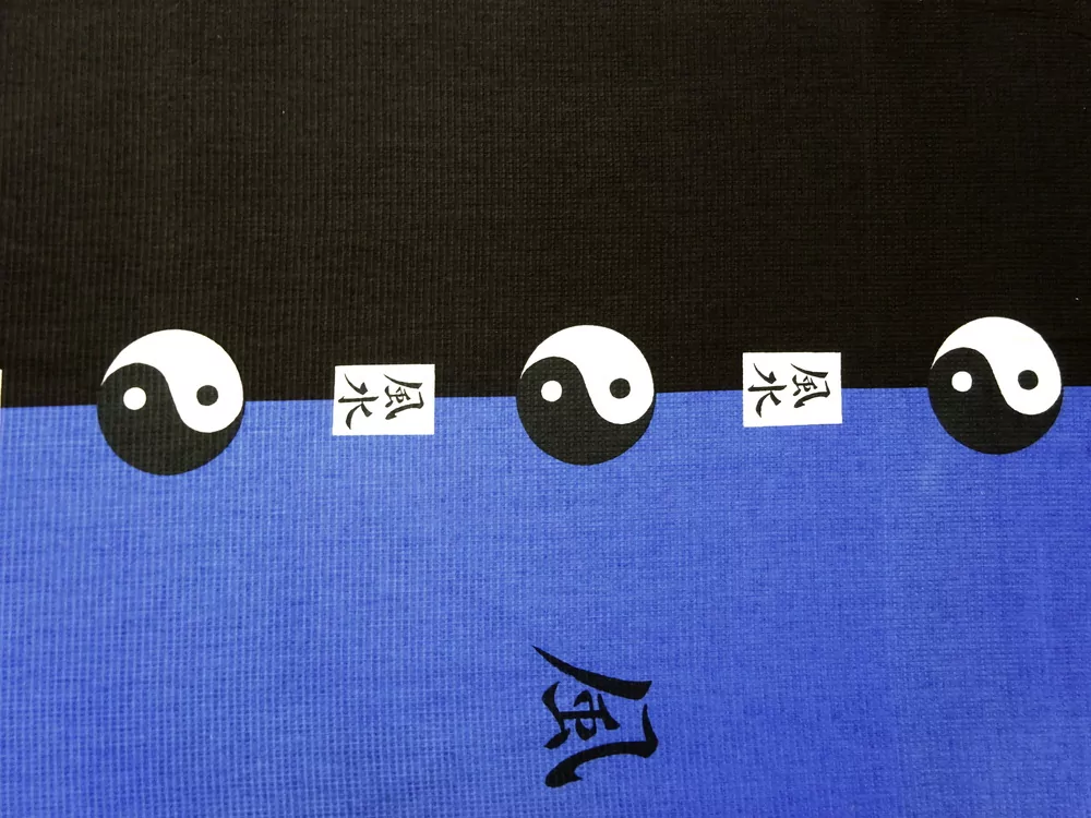 Bavlna modro-čierna "Jing a Jang"