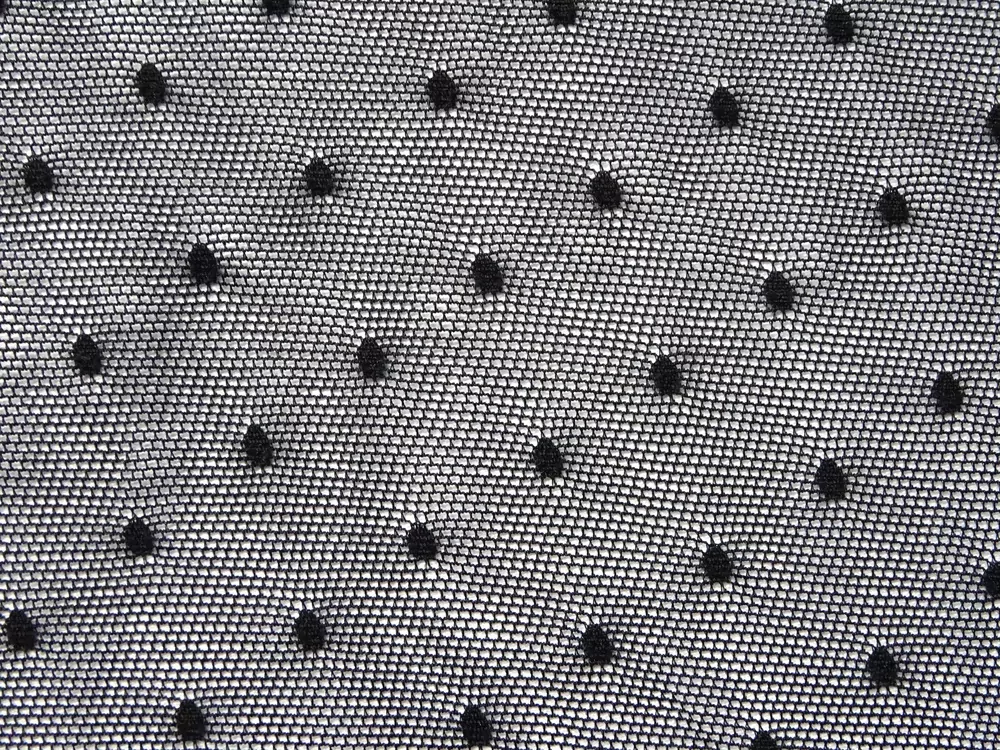 Tyl elastický čierny "čierna bodka" 