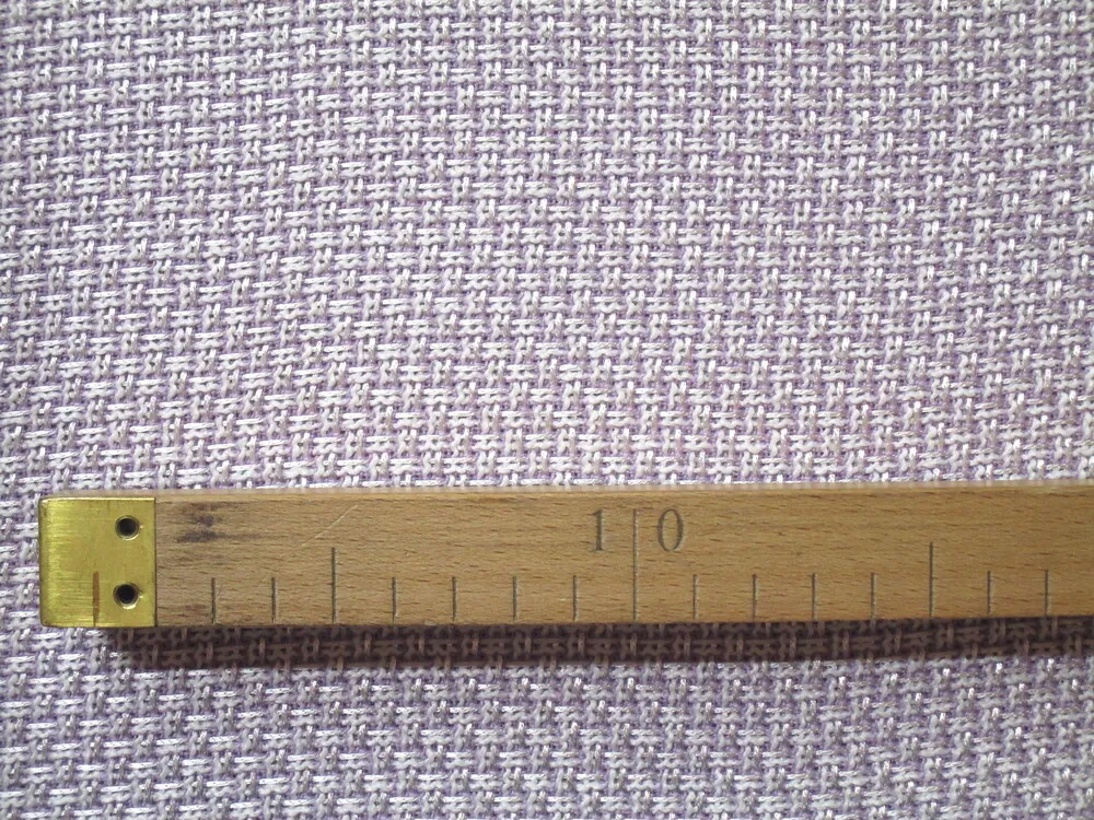 Kostýmovka strieborno-fialová "mriežka"