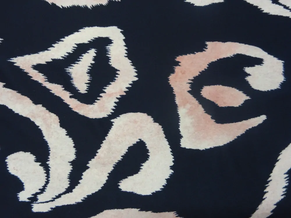 Úplet tmavomodrý "vzorovaný" 