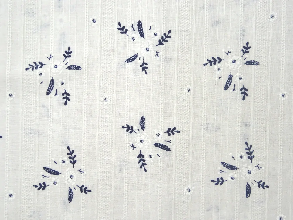 Šatovka bavlnená smotanová "tmavomodrý kvet" 