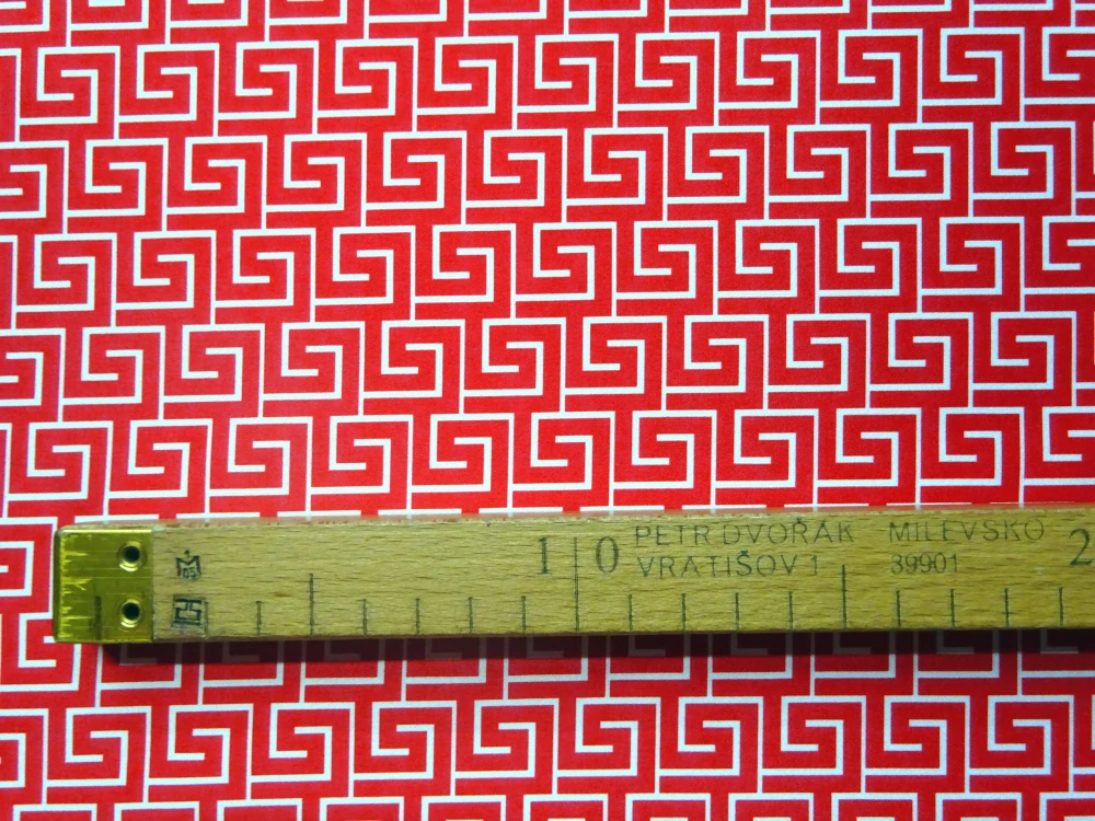 Satén červený "biely vzor" - potlač na Slovensku 