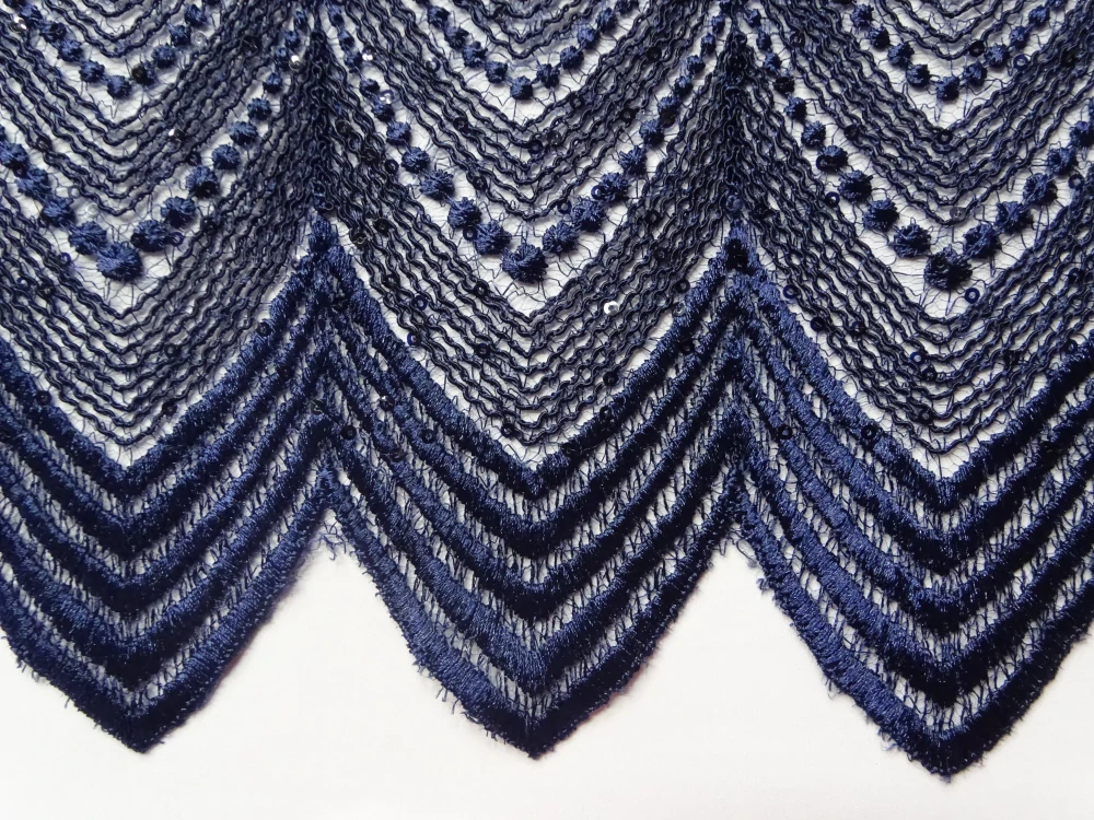 Krajka tmavomodrá "vzorovaná" - s flitrami 