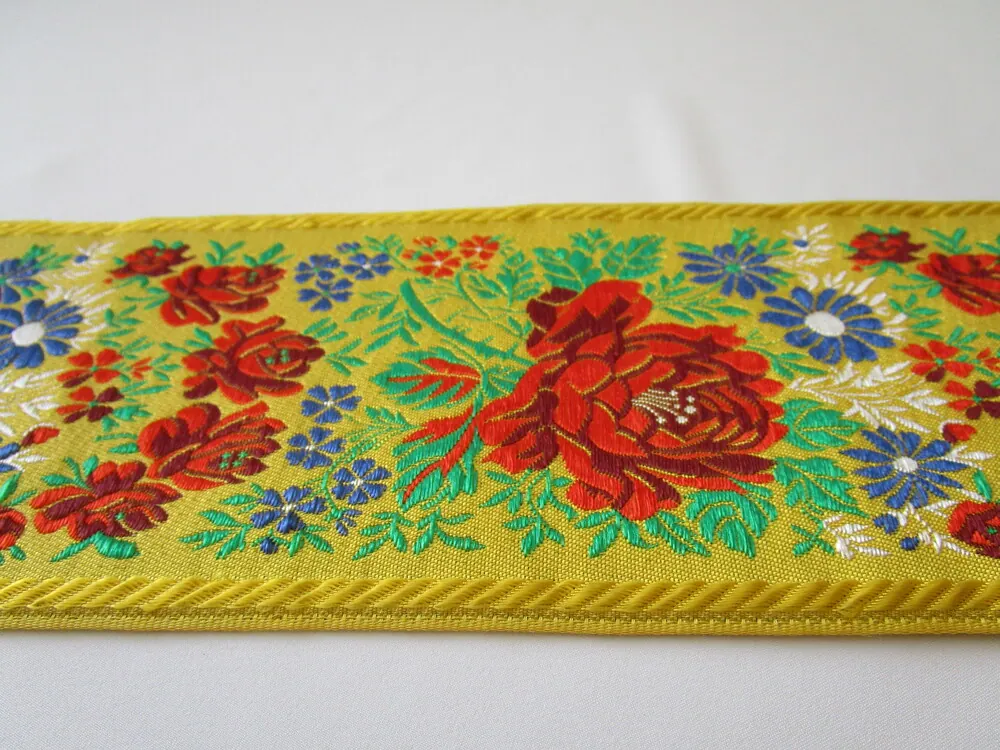 Stuha krojová - 9,9 cm