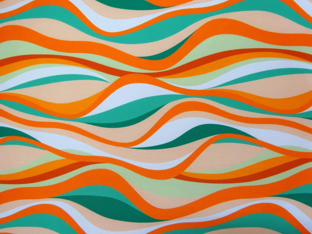 Šatovka Prada biela "vlnovky" - Slovenská tlač 