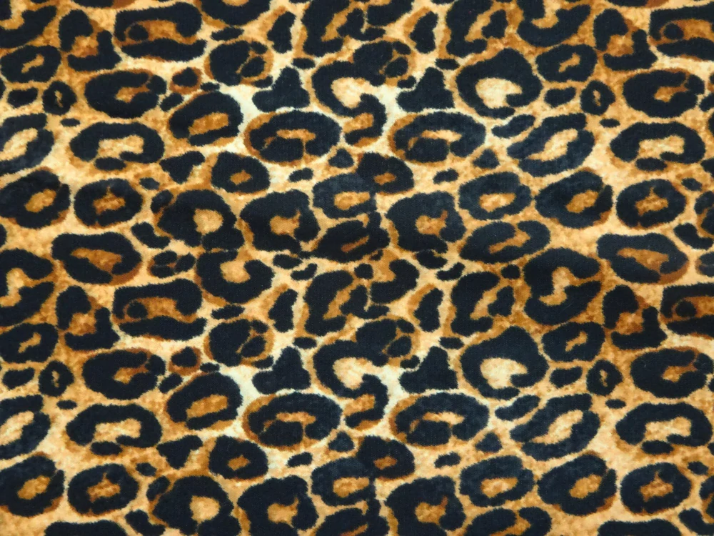 Šatovka Edita hnedo-čierna "leopard" - Slovenská tlač