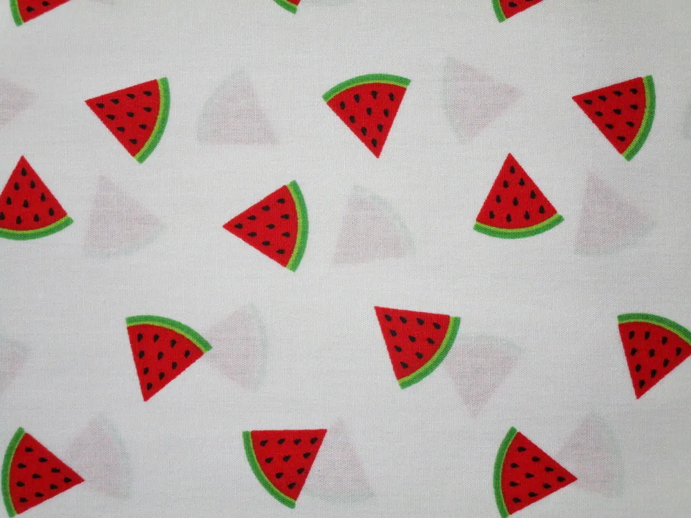 Bavlna biela "červený melón" 