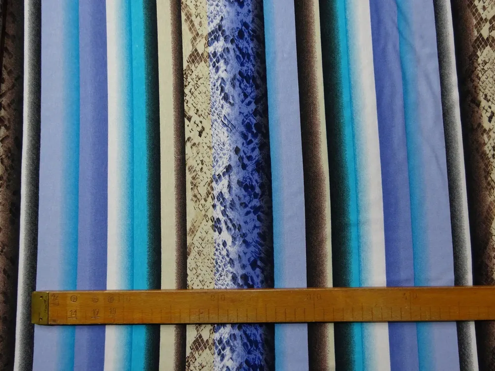 Úplet béžovo-modrý "pásiky, hadí vzor"