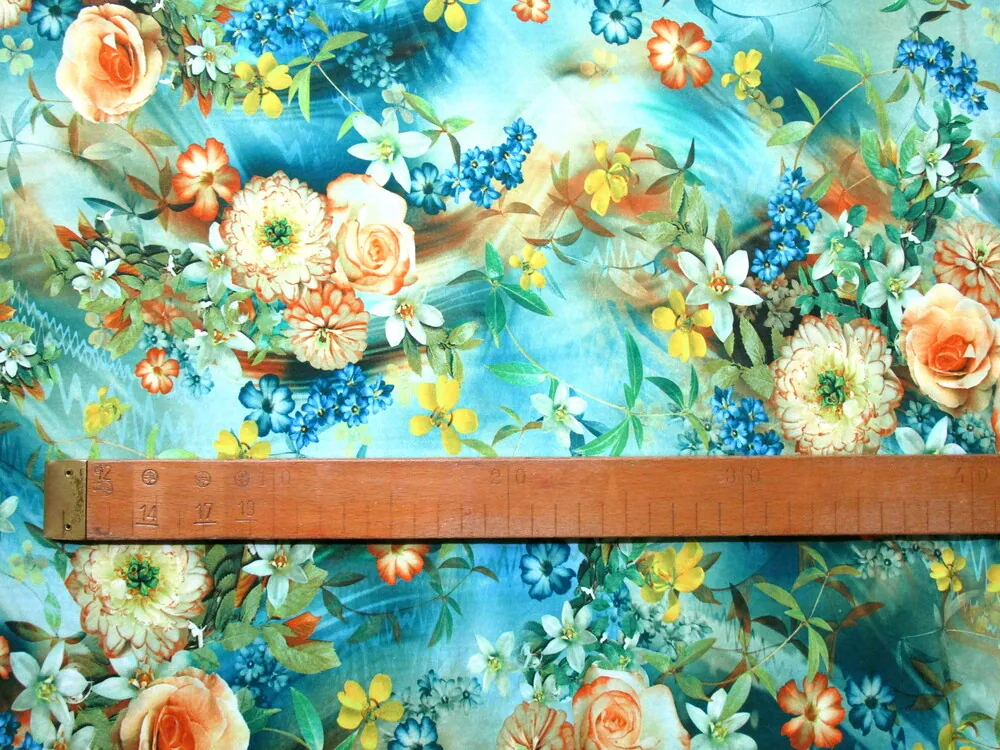 Úplet modro - zelený "kvety"