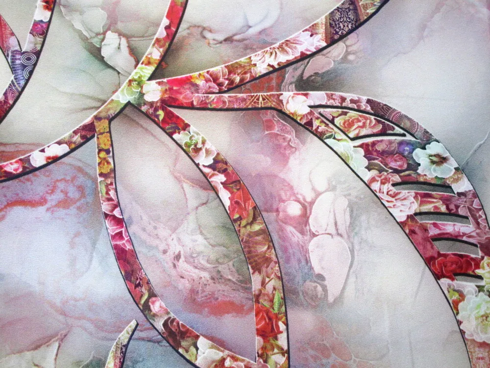 Hodváb ružovo-fialový "kvety, rozpitý vzor"