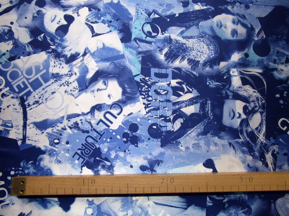 Satén bielo-modrý "glamour"